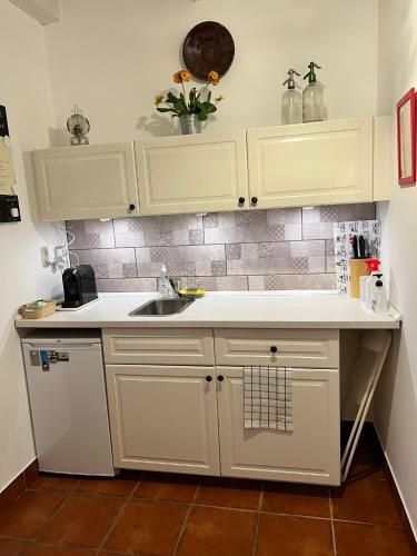 Hostal Cseri Porta