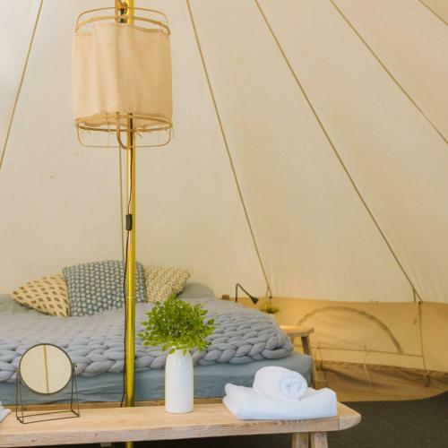 Blije Haventent Met Prive Sanitair - 2-4 Pers