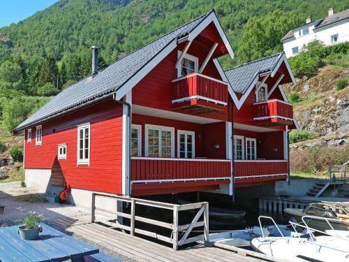 Holiday Home Jambueggi - Fjs611
