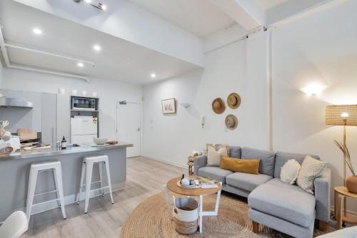 Apartamento Awesome, Cool Beachy 2br Cbd Gem - Wifi And Netflix