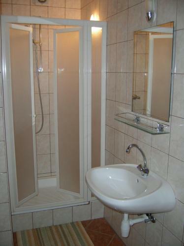 Eman Apartmanh�z