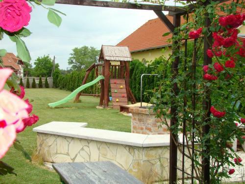 Eman Apartmanh�z