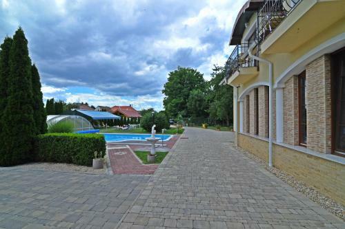 Bajor Panzi� Aparthotel B�k-b�kf�rd?, Adults Only 12plus