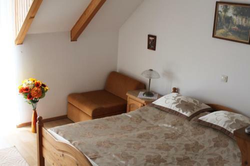 Hostal Ingrid Panzi�