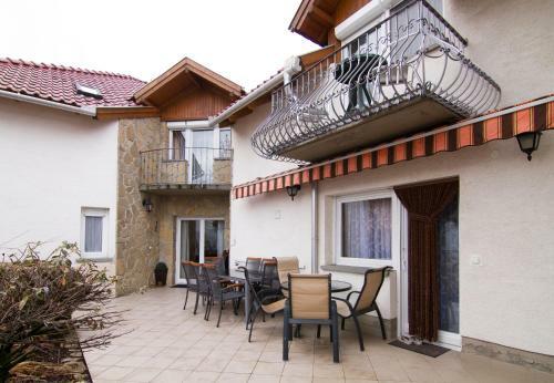 Janza Apartmanh�z