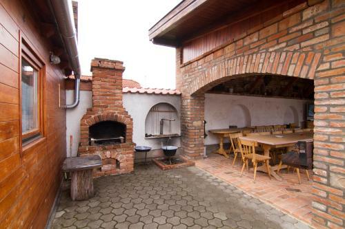 Janza Apartmanh�z
