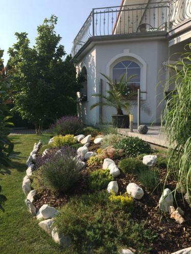 Bed & Breakfast Judit Vend�gh�z