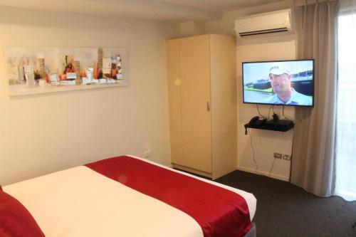 Bealey Plaza Motel