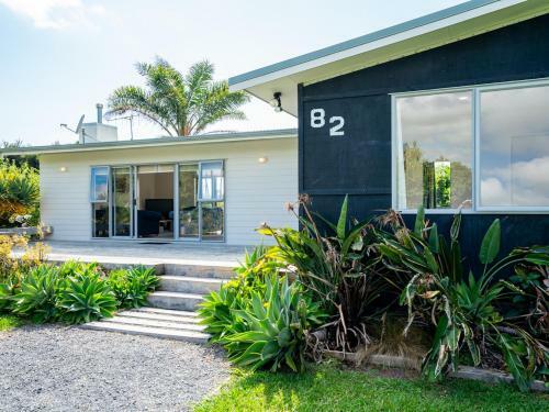 Back Bay Beauty - Mangawhai Holiday Home