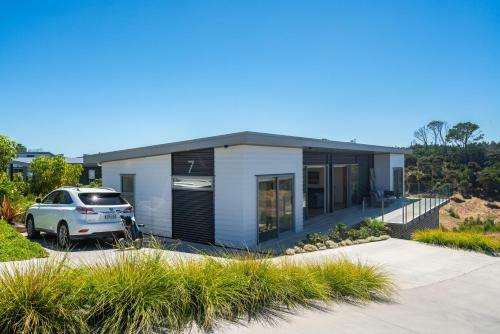 Dune Views - Mangawhai Heads Holiday Home