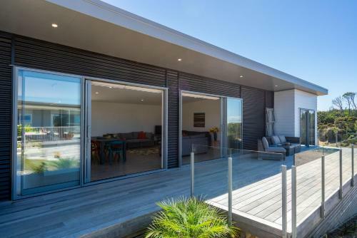 Dune Views - Mangawhai Heads Holiday Home