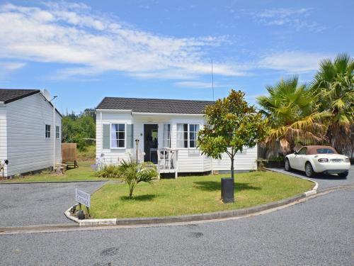 Serenity Cottage - Paihia Holiday Home