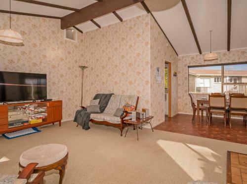 Pleasant Pauanui - Pauanui Holiday Home