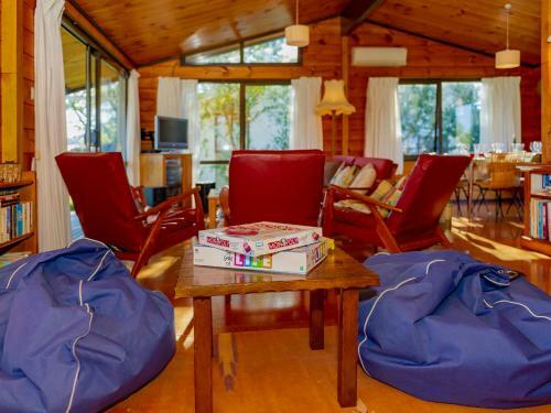 Gumhill Escape - Pauanui Holiday Home