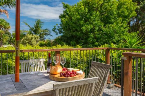 Peaceful Pokohui With Wifi - Raglan Holiday Home