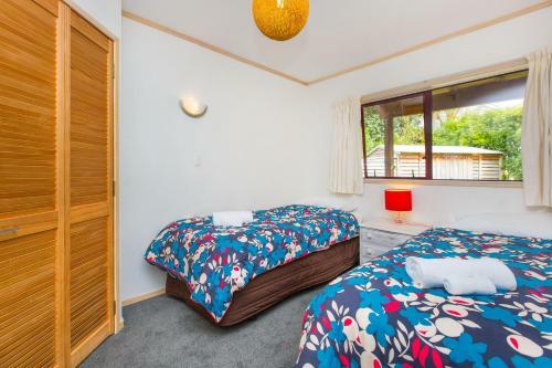 Peaceful Pokohui With Wifi - Raglan Holiday Home