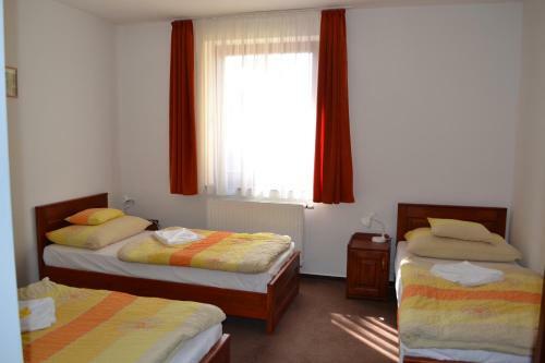 Hostal Althann Vend�gh�z �s Konferencia K�zpont