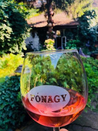 Bed & Breakfast F�nagy �s Walter Vend�g- �s Borh�z
