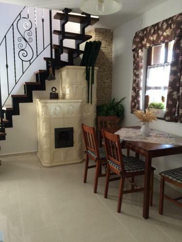 Apartamento V�r�sm�l Vend�gh�z