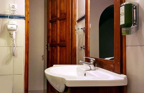 Hostal Villa Teleki