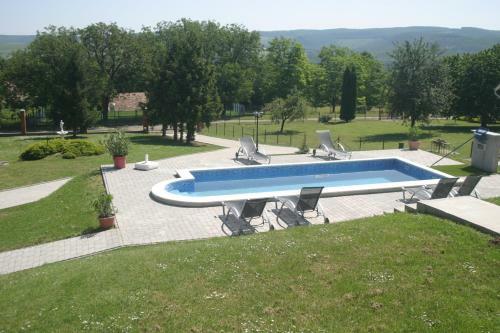 Hostal Villa Teleki