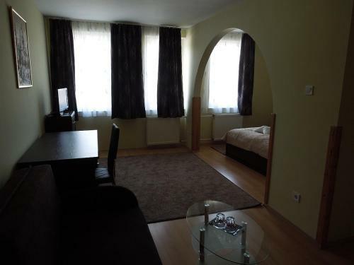 Hostal Szlov�k Panzi�