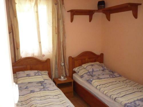 Kis-barbara Apartman