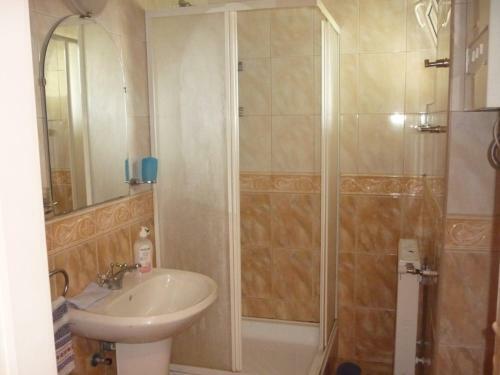 Kis-barbara Apartman