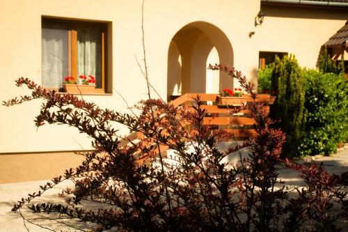 Hajnalka Apartmanh�z