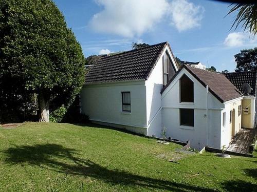 Wharepekapeka - Russell Holiday Home