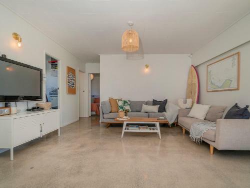 The Weka Bach - Whangamata Holiday Home