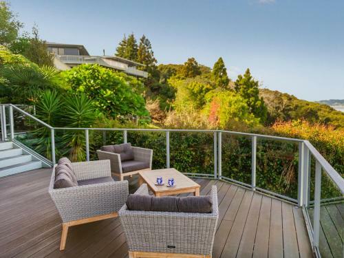Bay View Escape - Whitianga Holiday Home