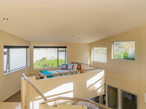 Bay View Escape - Whitianga Holiday Home