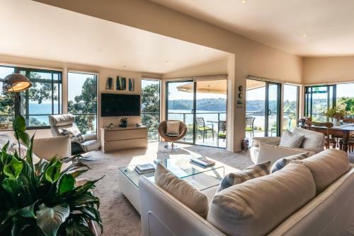 Seadream Villa