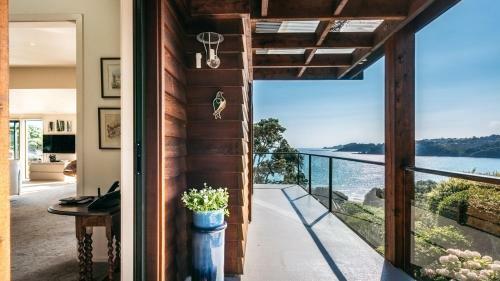 Seadream Villa