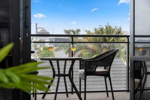 Rooftop Retreat - Mount Maunganui Holiday Home
