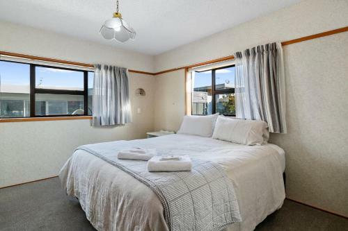 The Waves - Mt Maunganui Holiday Apartment