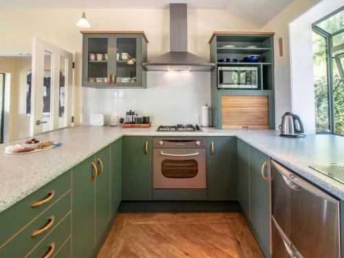 Rue Noyer Lookout - Akaroa Holiday Home