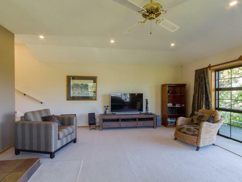 Vista Escape - Arrowtown Holiday Home