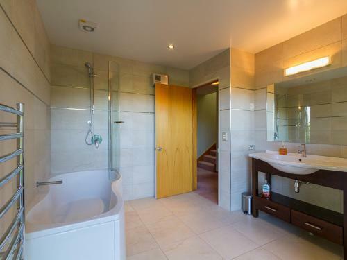 Vista Escape - Arrowtown Holiday Home