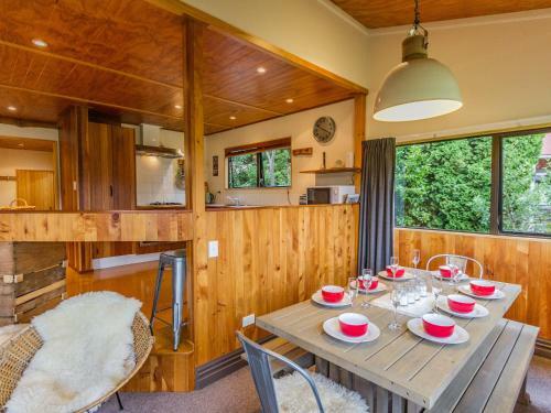 The Hut Retreat - Ohakune Holiday Home