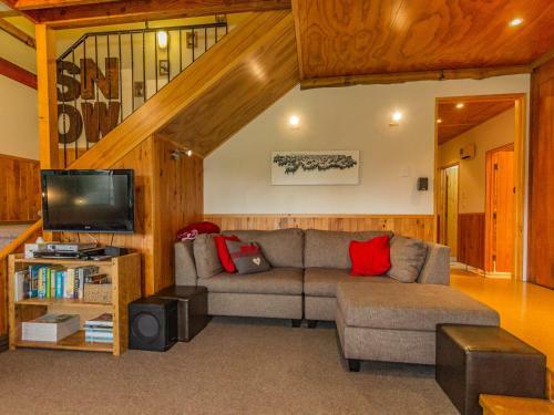 The Hut Retreat - Ohakune Holiday Home