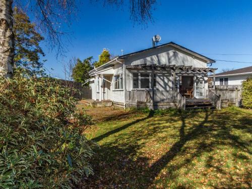 Miro Cottage Retreat - Ohakune Holiday Home