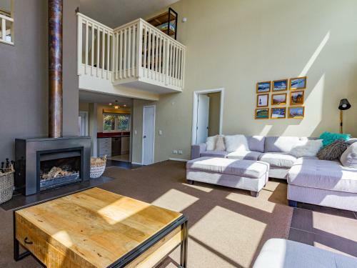 Chalet Gryon - Ohakune Holiday Home