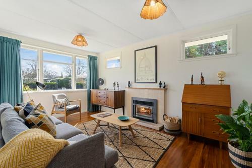 Living Easy On East - Greytown Holiday Home