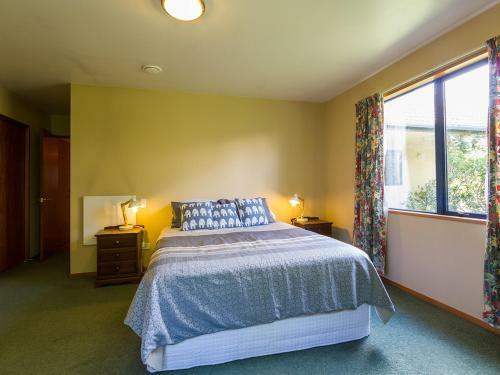 Aurum Retreat - Cromwell Holiday Home