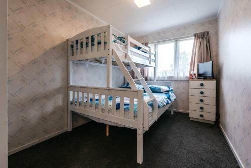 Oneroa Oasis - Waiheke Island Holiday Home