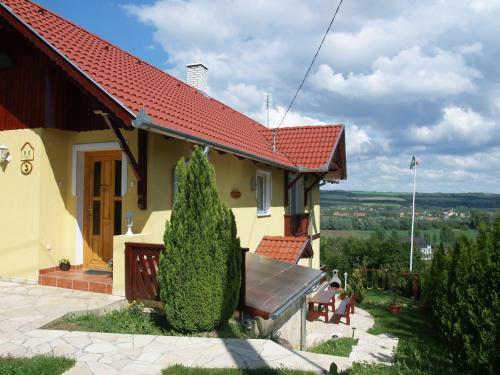 Apartamento Di�fa Vend�gh�z