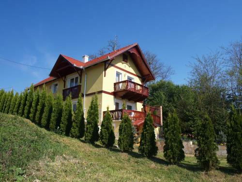 Apartamento Di�fa Vend�gh�z