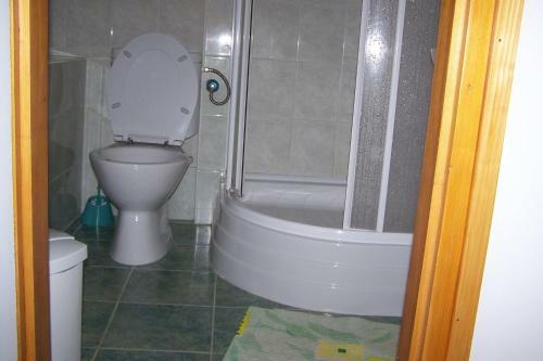 Hostal Also-kuti Vendeghaz